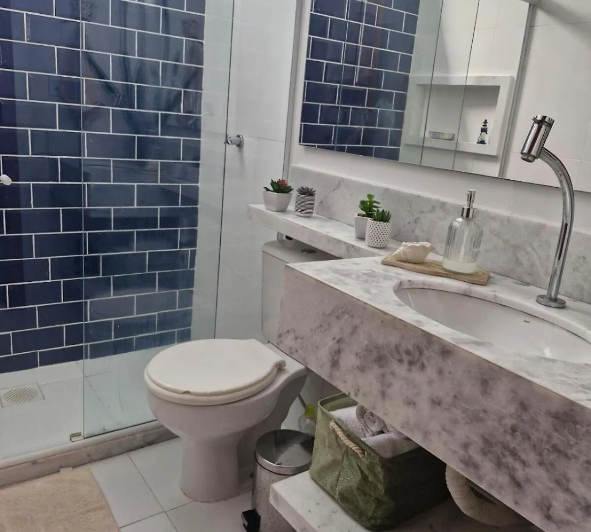 Vakantiehuis Well Located And Comfortable Home In Cabo Frio